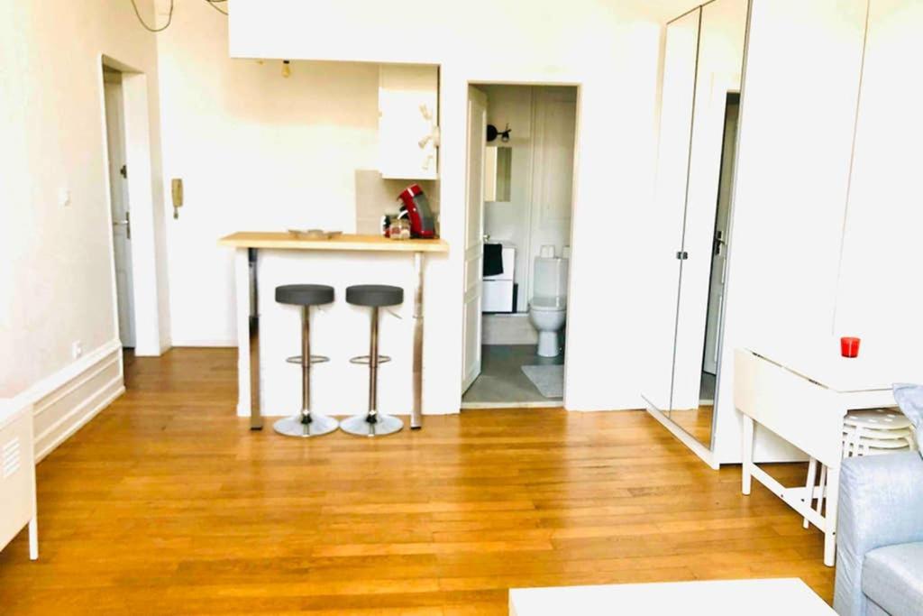 Appartamento Studio cosy de 28m2 au centre de Strasbourg, avec parking en supplément Esterno foto