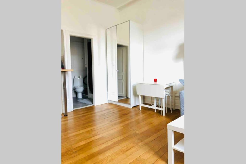 Appartamento Studio cosy de 28m2 au centre de Strasbourg, avec parking en supplément Esterno foto